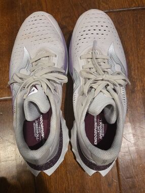 Women's Saucony *Endorphin 4 Speed With Speed Roll Technology* Running Shoes